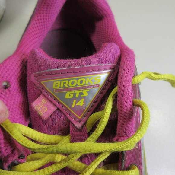 Brooks womens red gray yellow Adrenaline GTS 14 running shoes 4.5 D - Picture 6 of 7